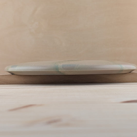 Discraft Meteor ESP recycled midrange, side profile