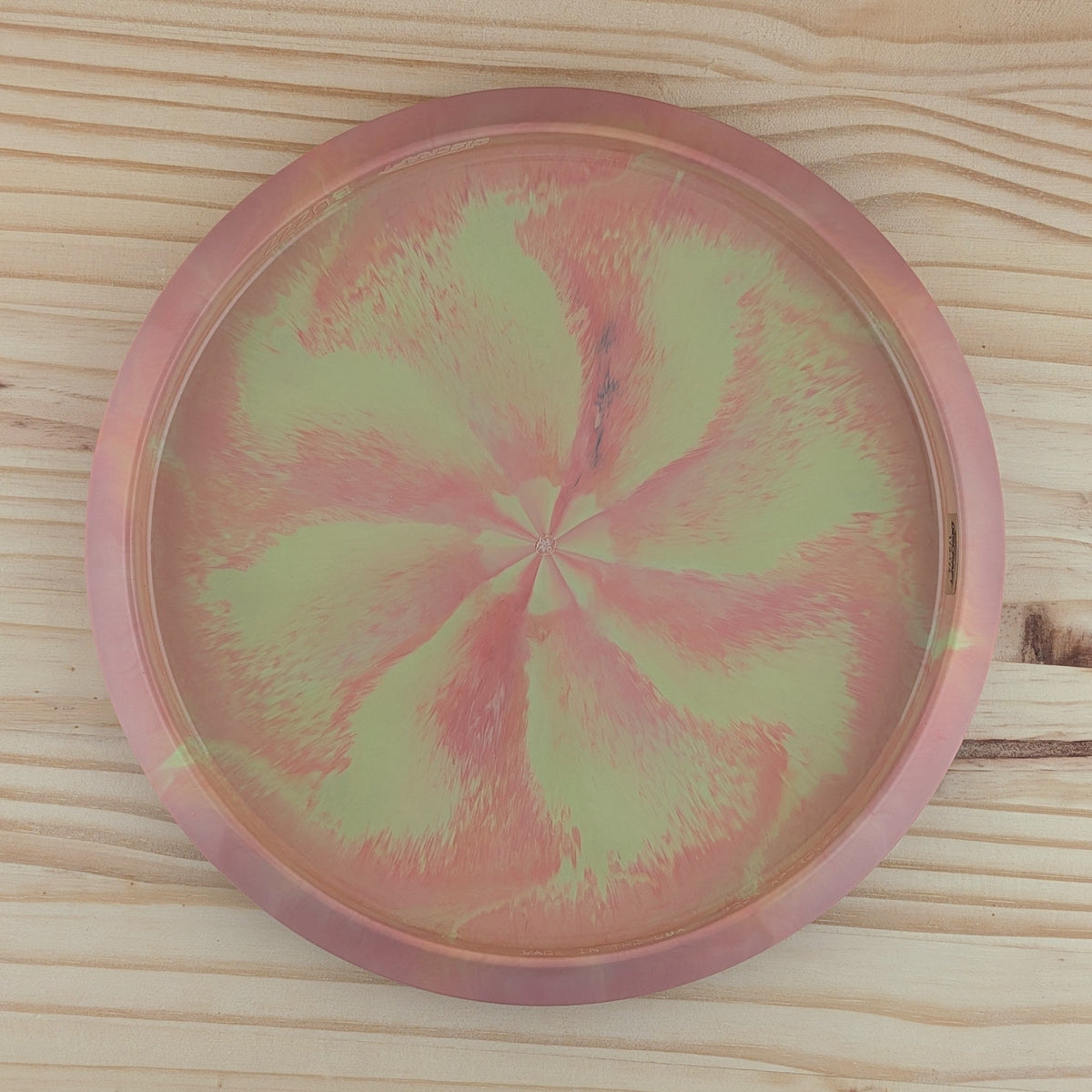 Discraft Buzzz ESP recycled midrange, underside